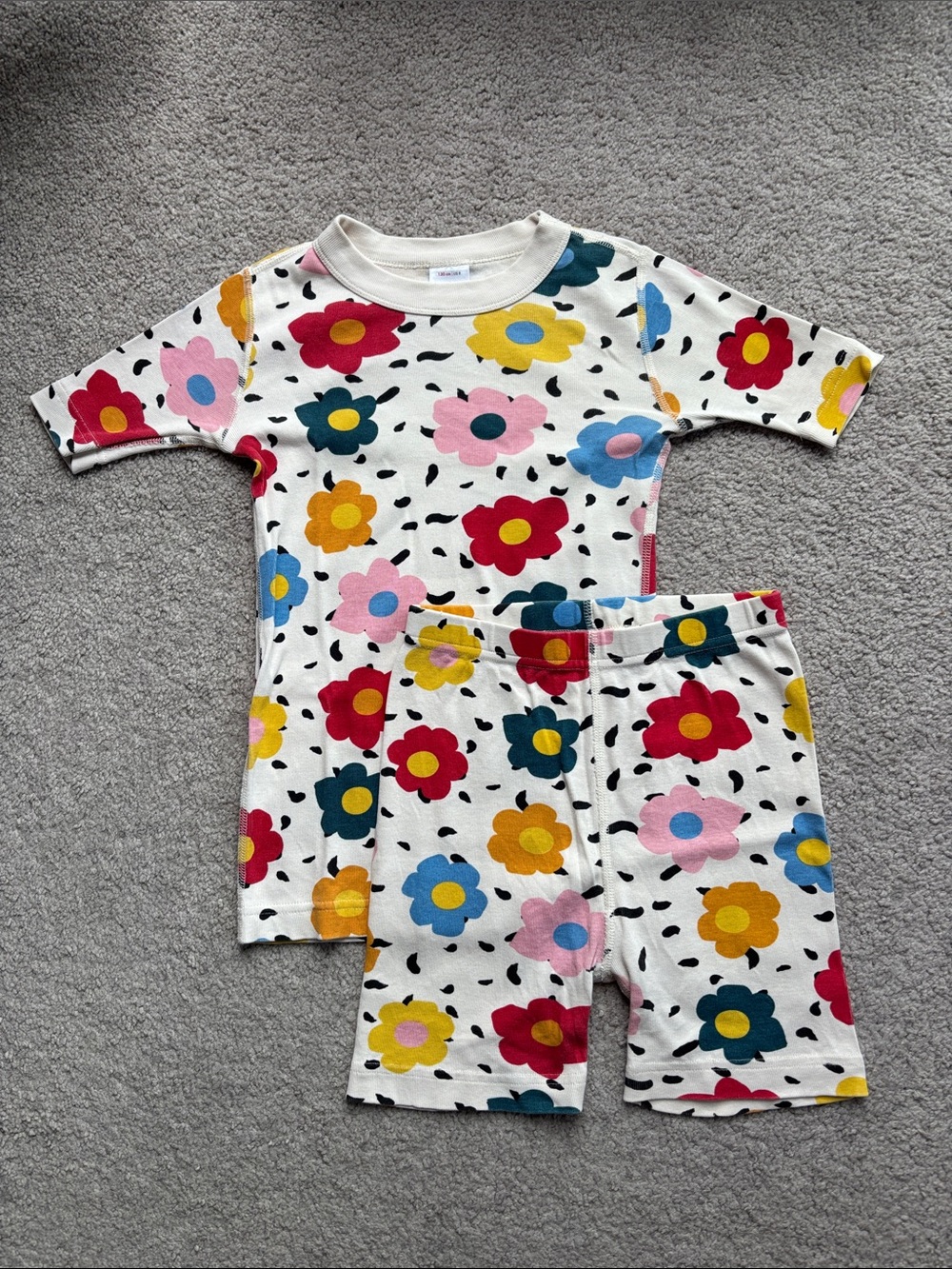 Hanna Andersson short-sleeve floral pajamas!